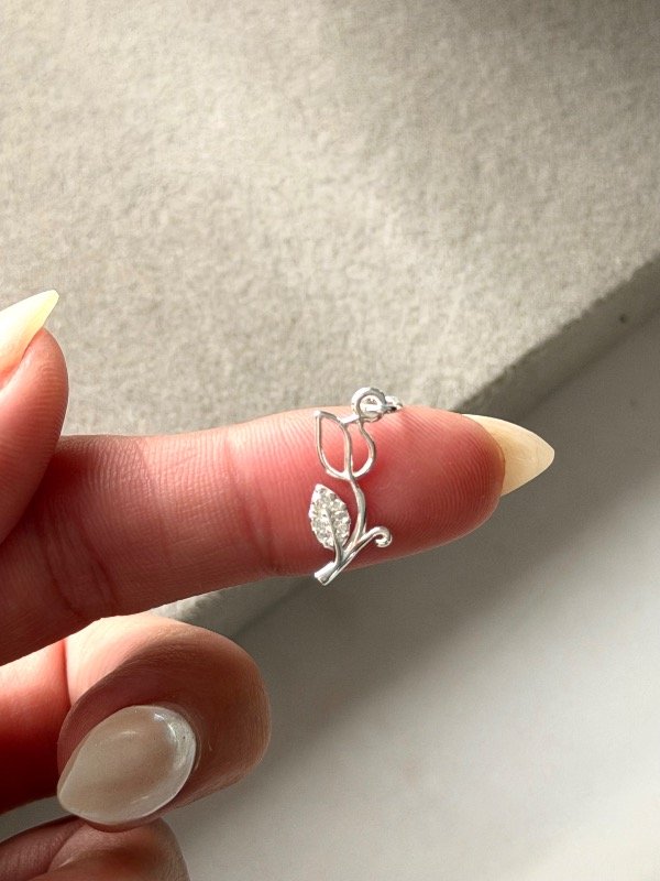 Producto - Dije tulipan cubic