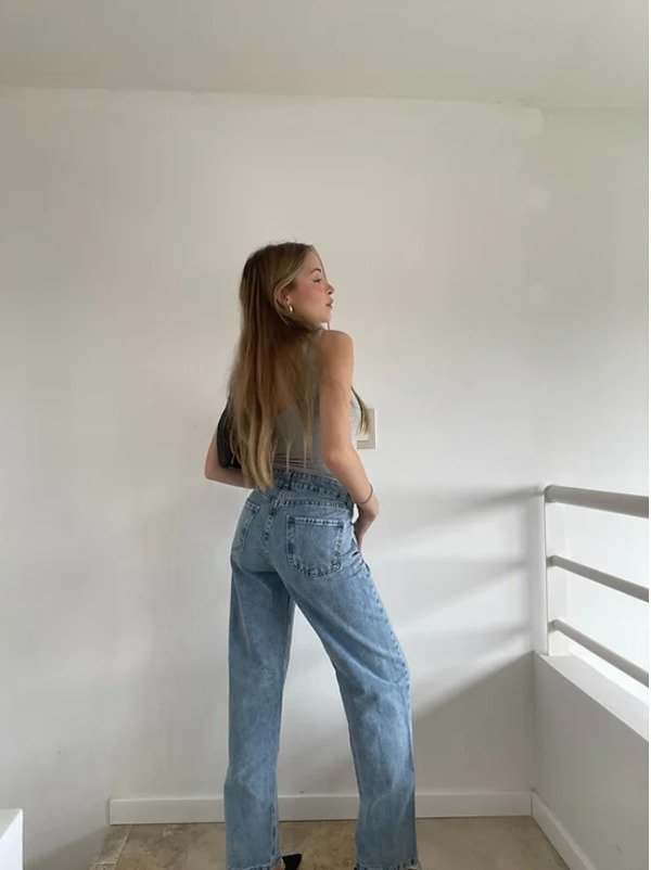 Producto - Recto Wide leg , tiro alto celeste