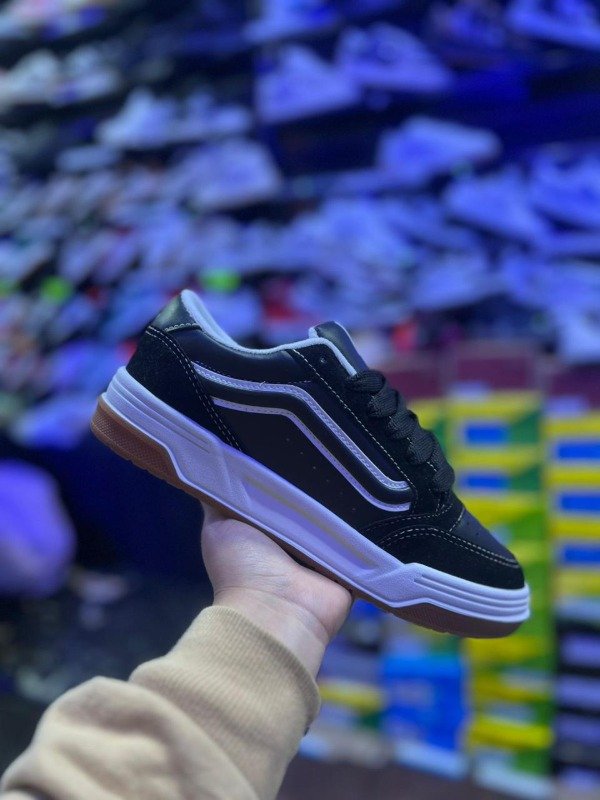 Producto - vans hylane black / white