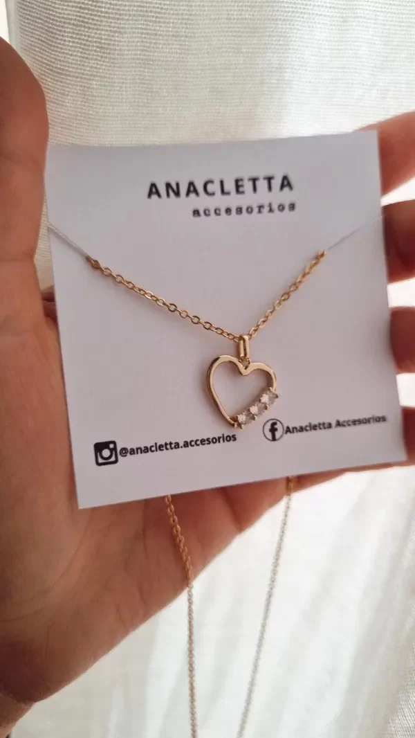 Producto - Gargantilla triple cubic enchapado en oro