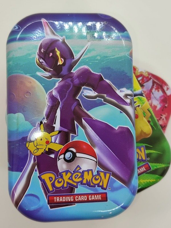 Producto - Cartas en lata chica Pokémon