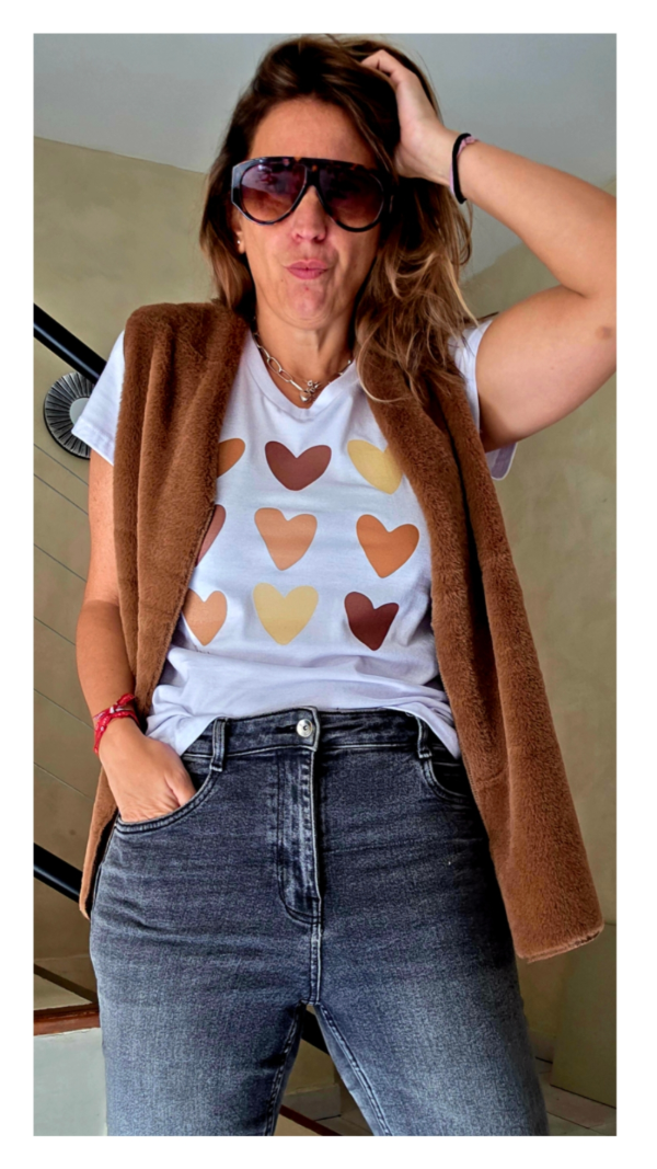 Producto - Remera multicorazones manga corta