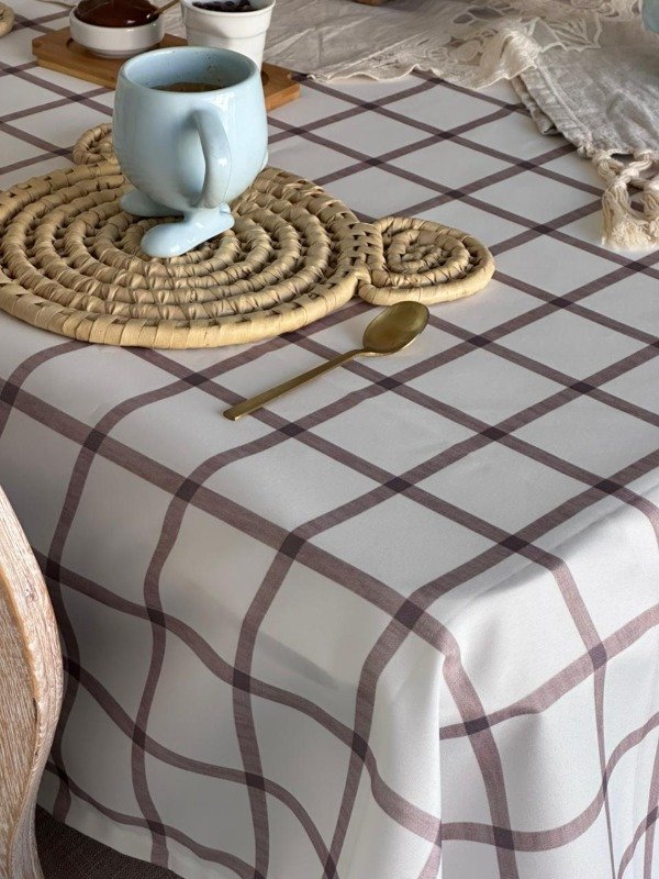 Producto - Mantel impermeable rayado marrón - 5