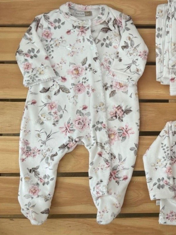 Producto - Enterito Plush Estampado con Picot