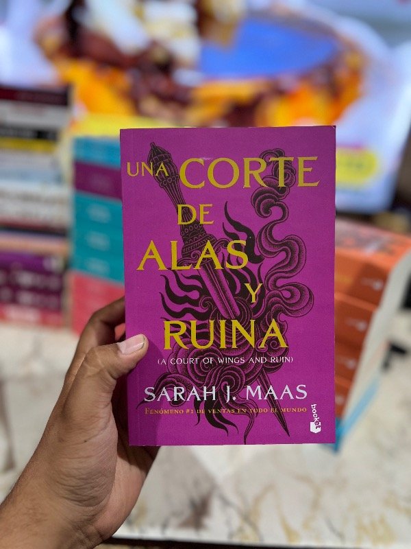 Producto - Una corte de alas y ruina