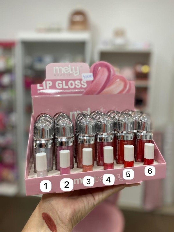 Producto - LIP GLOSS OVALADO KIKO DUPE MELY