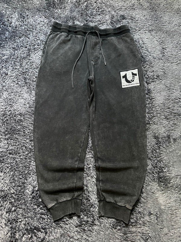 Producto - Joggin True Religion Gris