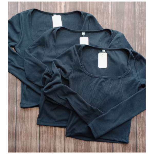 Producto - REMERA CESAR