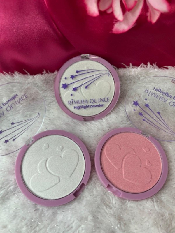 Producto - Iluminador en polvo rimera quince