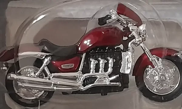 Producto - Bburago Triumph Rocket 3 1/18 - 2