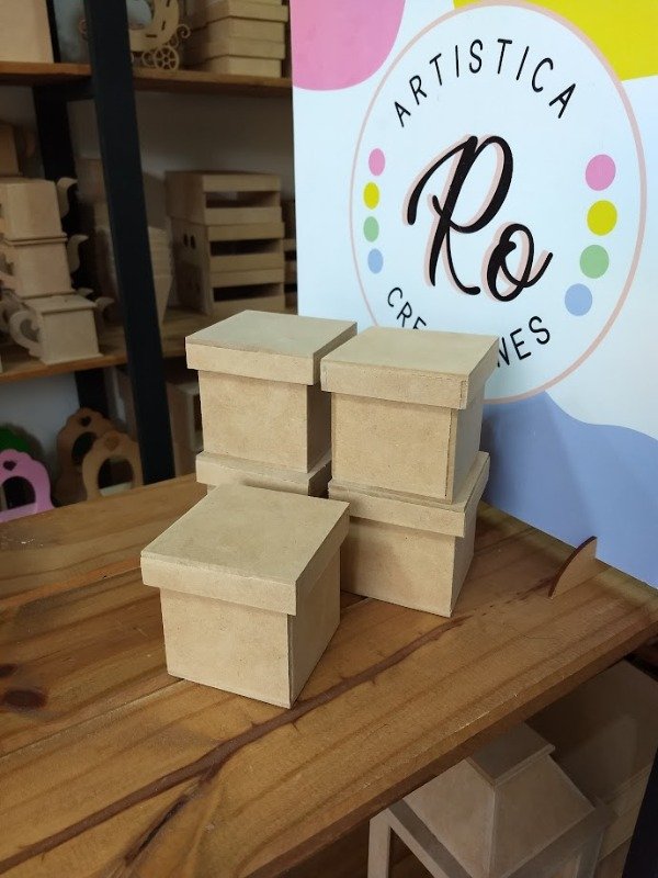 Producto - 10 CAJAS 7X7X7 CONTAPA