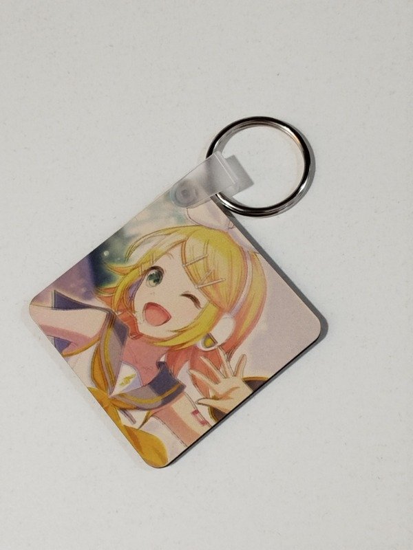 Producto - LLAVERO RIN KAGAMINE 2 - VOCALOID MADERA DOBLE CARA