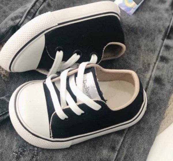 Producto - A 133 Zapatilla lona con puntera