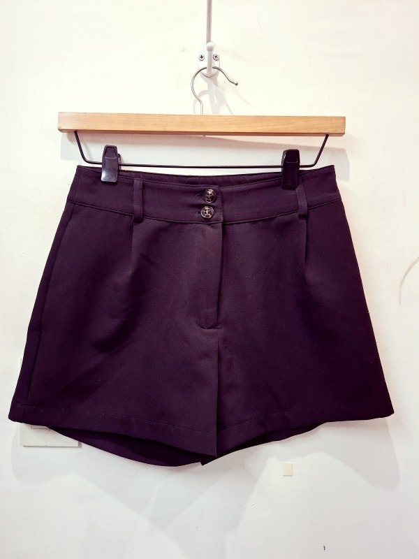 Producto - Short negro sastrero