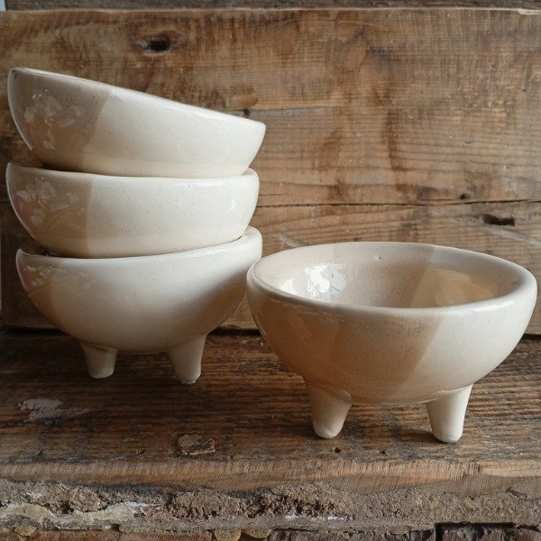 Producto - Cuenco chico / Macetita con patas - Natural y Visón