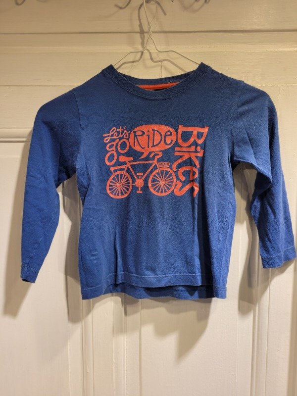 Producto - Remera MIMO azul logo colorado Talle 6 años - PRECIO: 5X