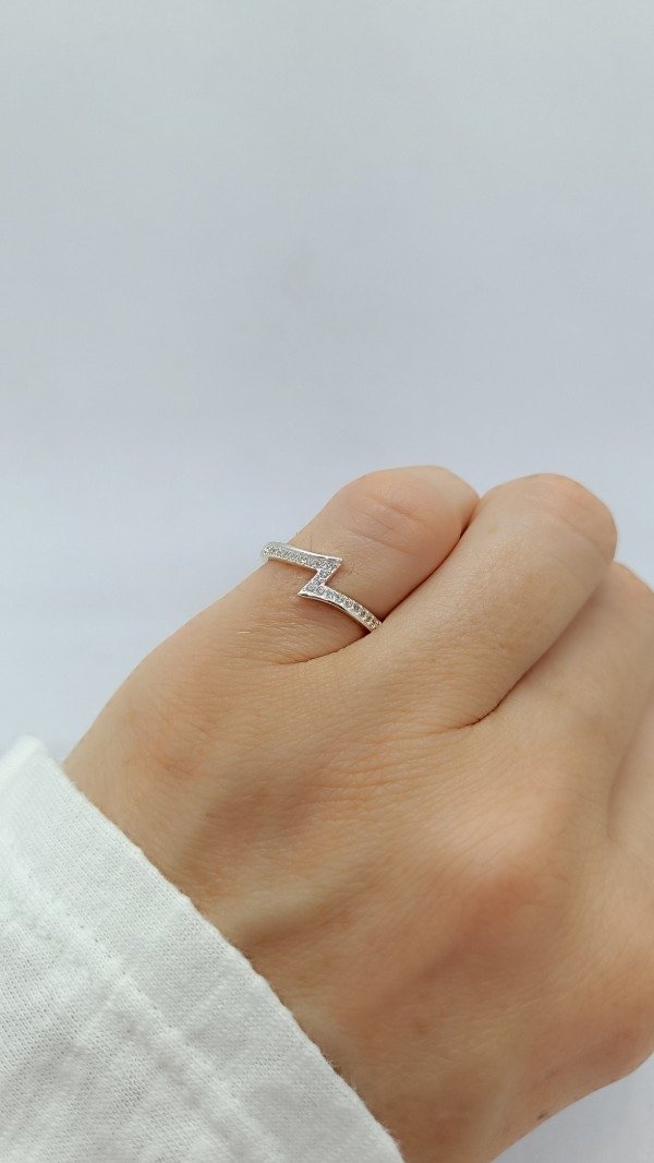 Producto - Anillo Rayo