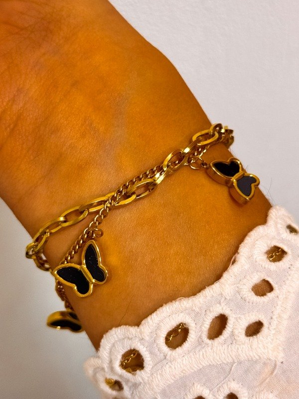 Producto - Pulsera mariposa black and gold