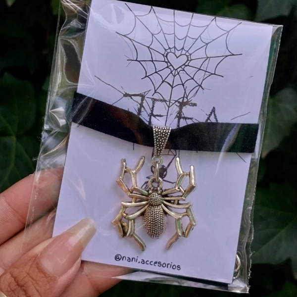Producto - Chocker araña cazzu