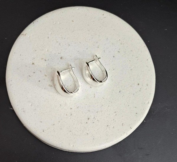 Producto - Argollas Ovalada Cierre Italiano 1 cm de diámetro