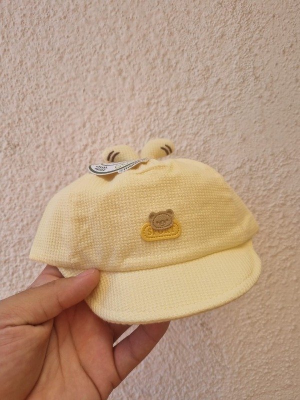 Producto - Gorro BEBE AJUSTABLE AMARILLO