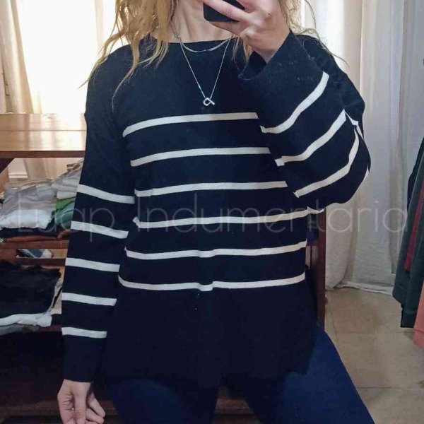 Producto - Sweater Karina negro