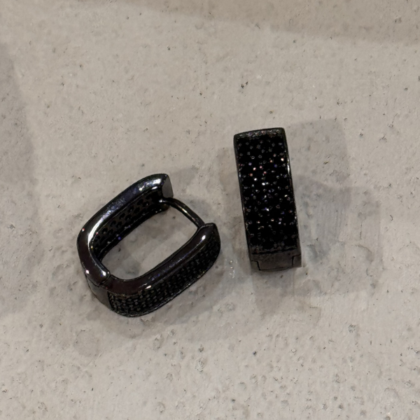 Producto - Aros stras negros 16mm PL