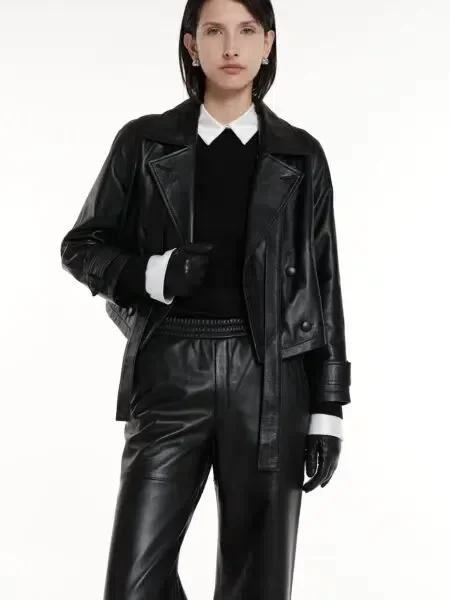 Producto - TRENCH CARHUE NEGRO