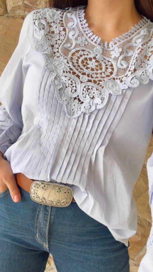 Producto - BLUSA CLARA