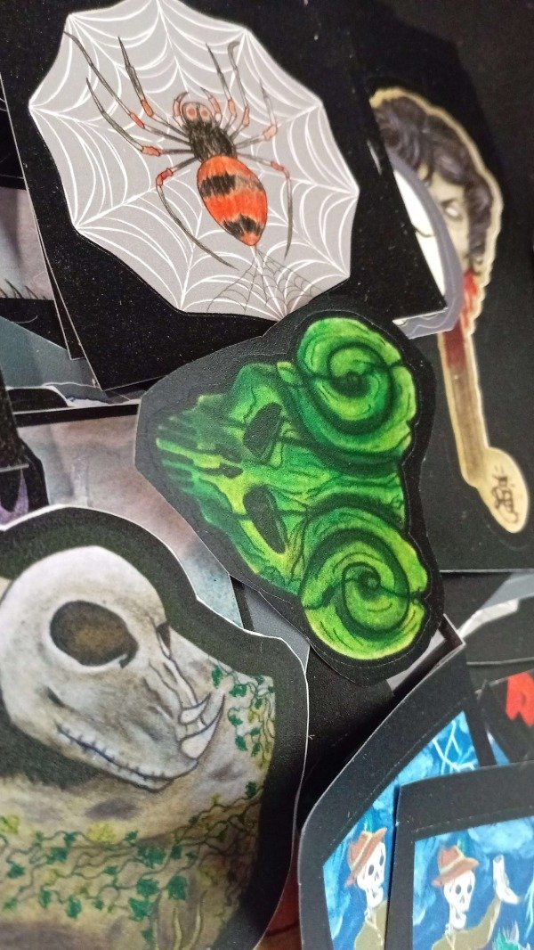 Producto - 3 Stickers UV Sorpresa