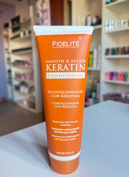 Producto - Acondicionador con keratina Fidelite