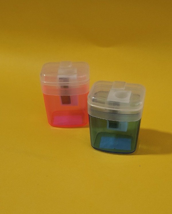 Producto - Sacapuntas con cesto