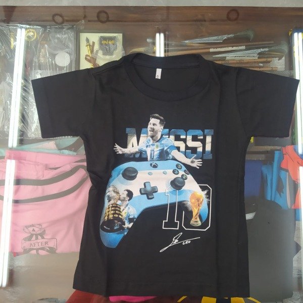 Producto - Remera Manga Corta Lio Joystick Gamer ( FUTBOLREÑMC6 )