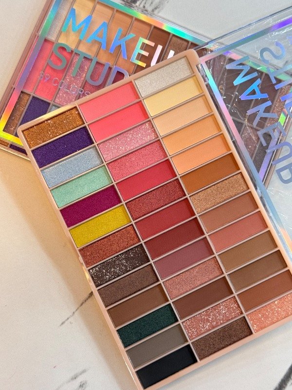 Producto - Paleta de sombras grande tei 39 tonos - 1