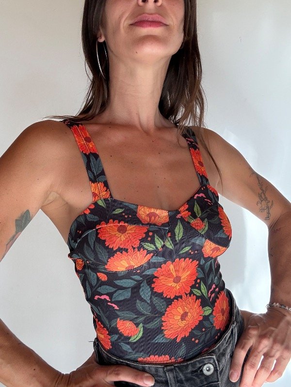 Producto - Top Holly Caléndula