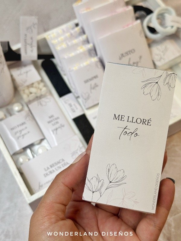 Producto - Kit de Baño - Diseño Catalina (silueta flor) - 4