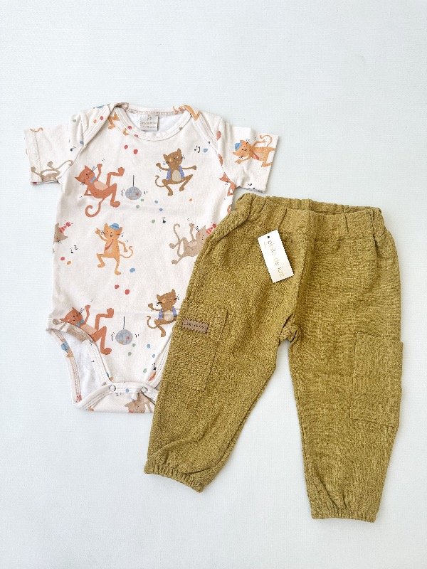 Producto - BODY GATITOS Y PANT. HELECHO