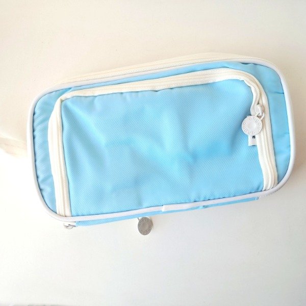 Producto - Cartuchera celeste (Angoo)