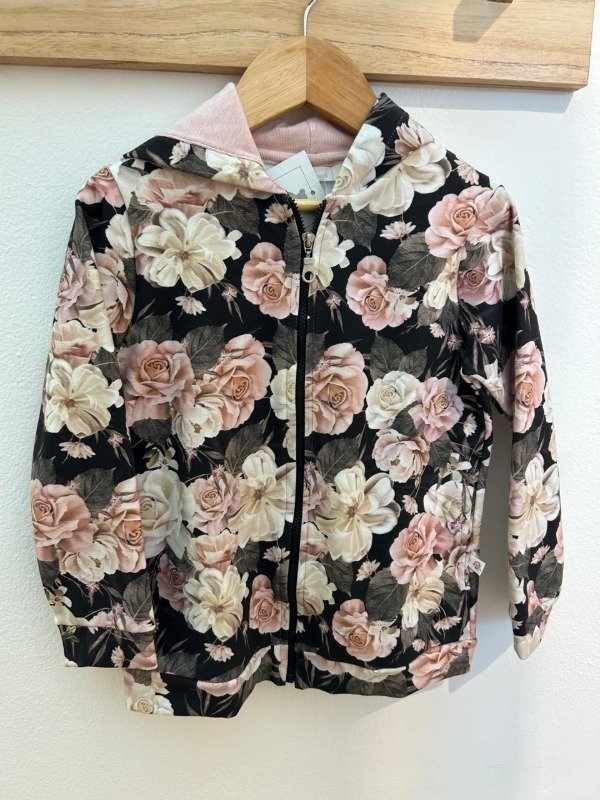 Producto - Campera friza sweet flower