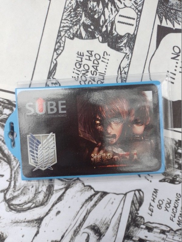 Producto - Porta SUBE Shingeki no Kyojin