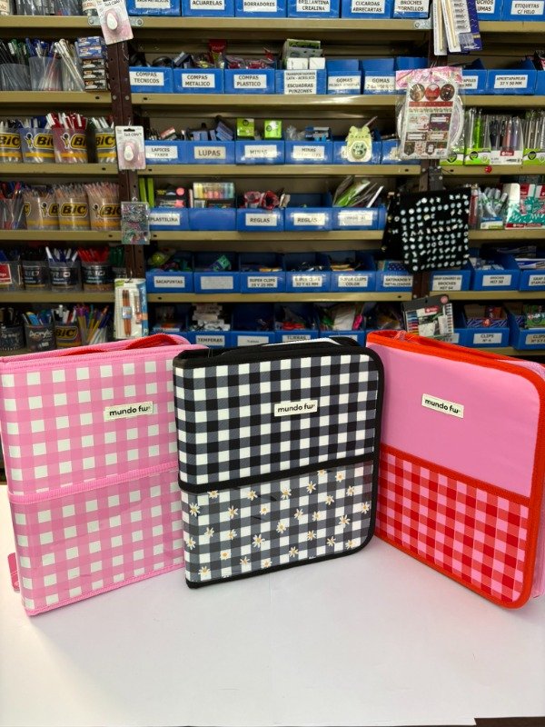 Producto - Carpeta escolar Nro 3 c/ cierre - Pop - "Mundo FW"