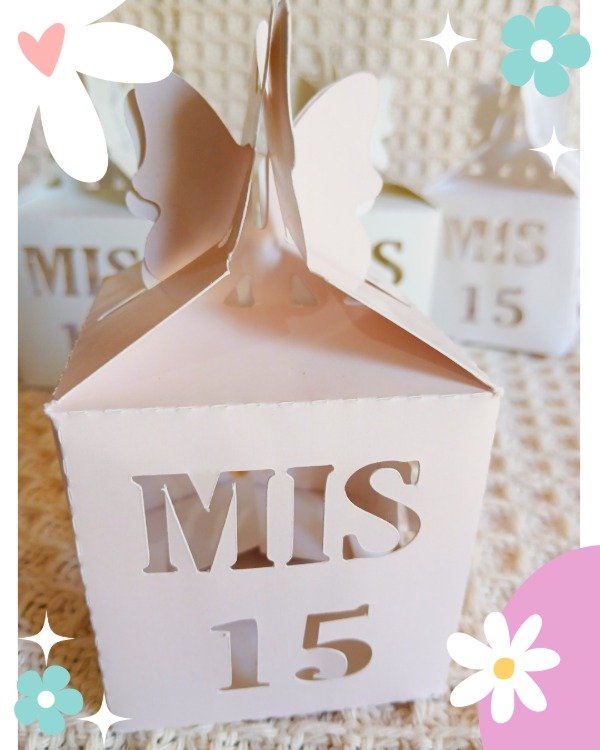 Producto - CAJITA CALADA 15 AÑOS