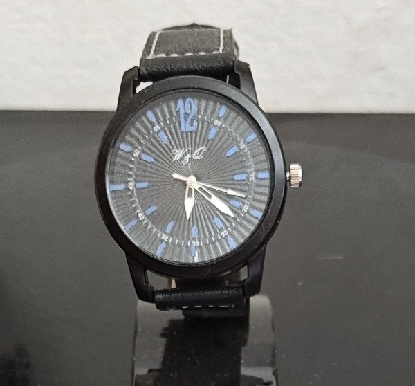 Producto - Reloj Esfera Negra y Azul malla cuero