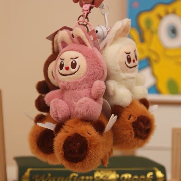 Producto - Llaveros Labubu con capy peluche  (x12 90.000ars)