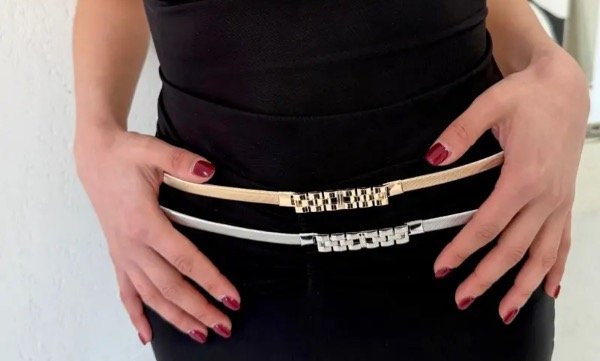 Producto - Cintos elásticos disponibles en dorado y en plateado hebilla rectangular