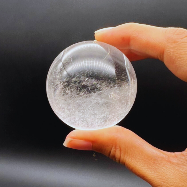Producto - Esfera de Cuarzo cristal con base 04