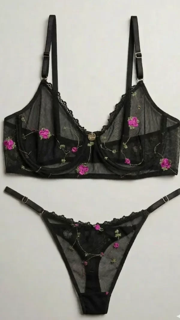 Producto - Conjunto Flores Fucsias