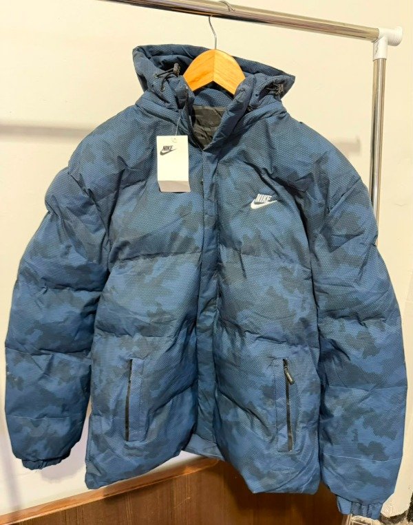 Producto - Campera Nike Impermeable Azul