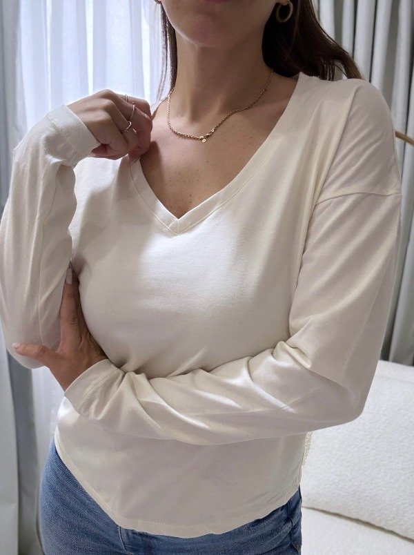 Producto - REMERA CATA CRUDO CON FALLA SIN CAMBIO NI DEVOLUCIÓN (1)