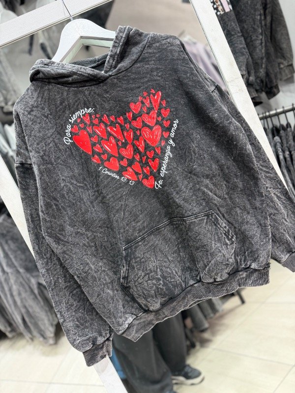 Buzo batik corazón multicolor